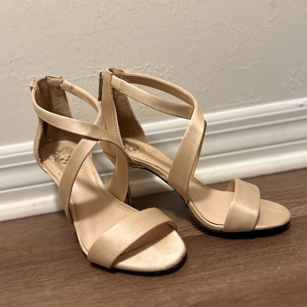 Vince Camuto Sandals